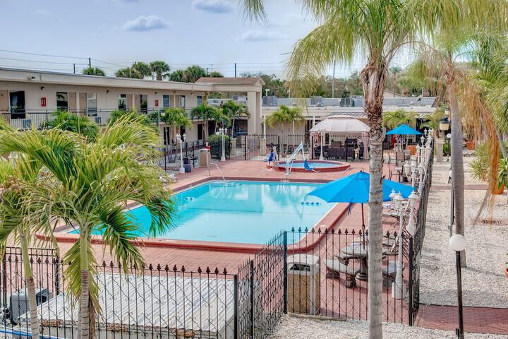 Pool 5 of 51