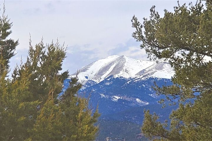 High Sierra Condominium