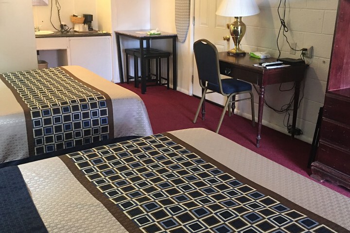 Room 29 of 38