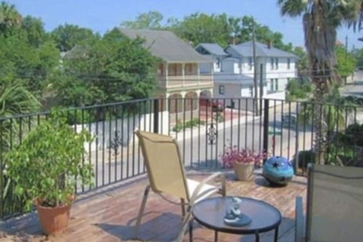 Terrace/Patio 59 of 60