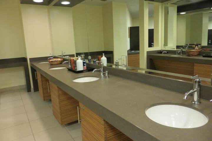 Room 20 of 52