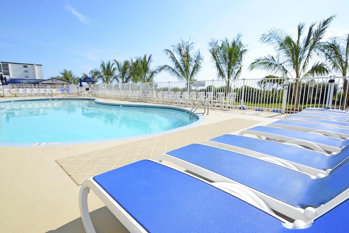 Pool 4 of 71