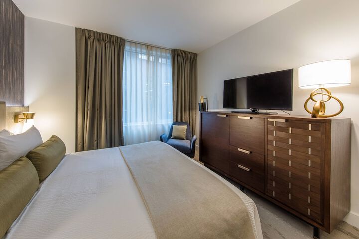 Room 30 of 50