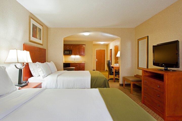 Room 45 of 69