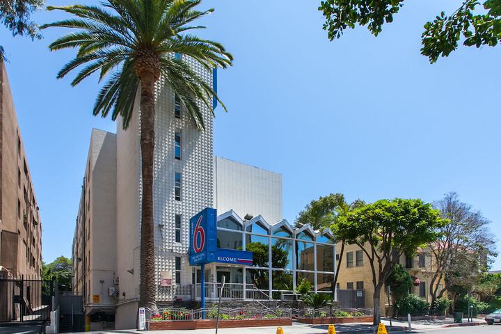 Hotel 4 of 33