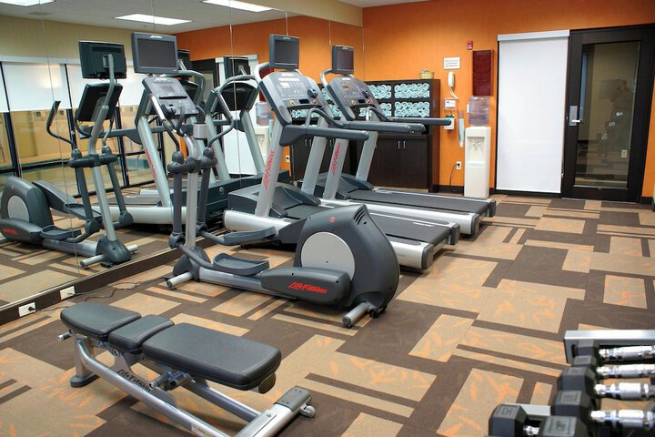 Courtyard by Marriott Pittsburgh Monroeville
