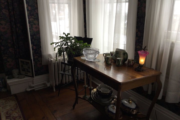 Room 16 of 47