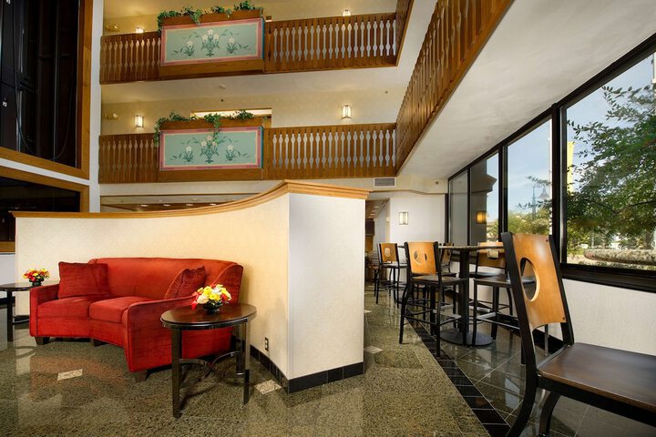 Hotel Interior 4 of 31