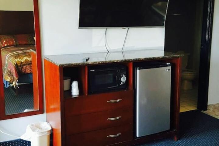 Room 10 of 36