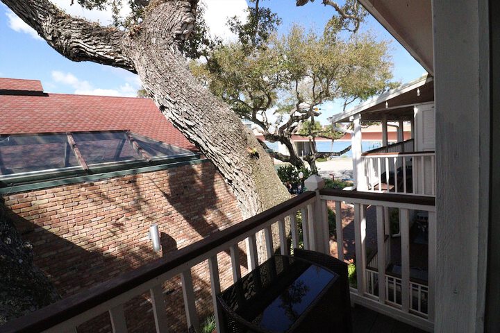 The Riverview Hotel