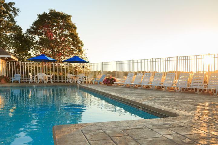Pool 5 of 76