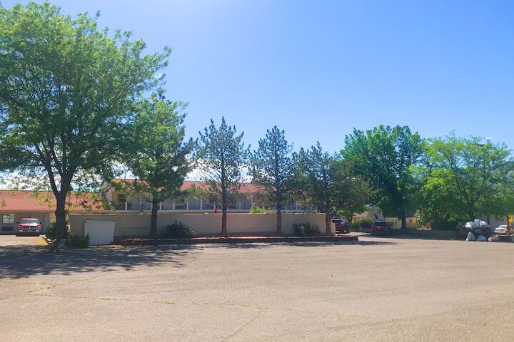 Property Grounds 29 of 29