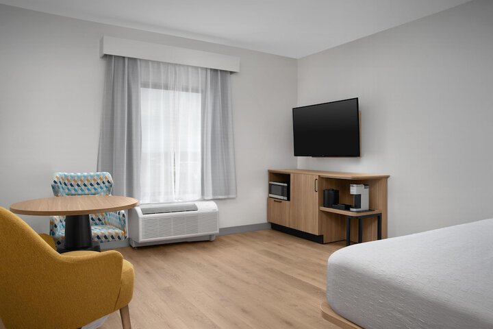 Hampton Inn & Suites Tupelo / Barnes Crossing