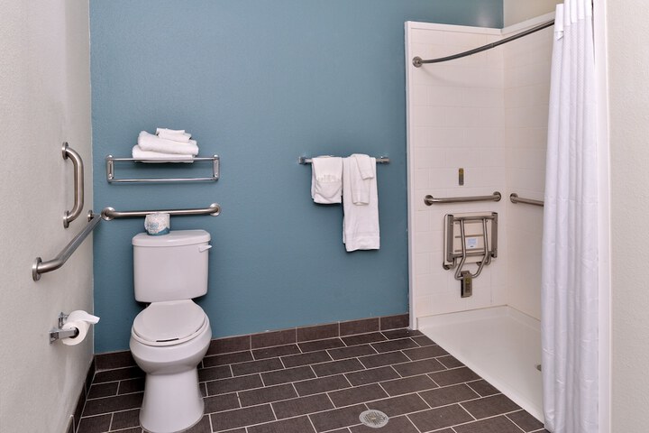 Sleep Inn & Suites Meridian - Bonita Lakes