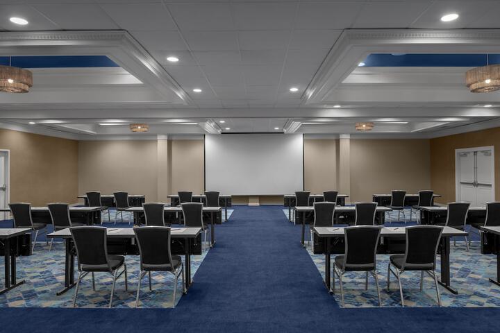 Hotel Indigo Mount Pleasant by IHG
