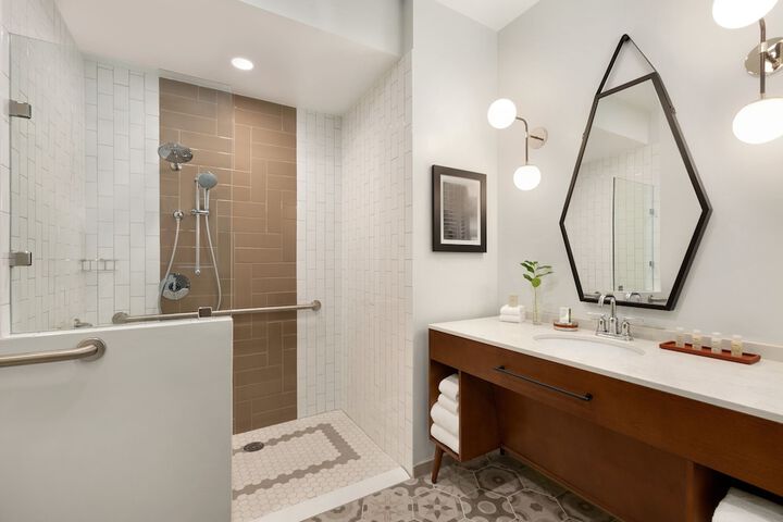 Hotel Indigo Winston-Salem Downtown by IHG
