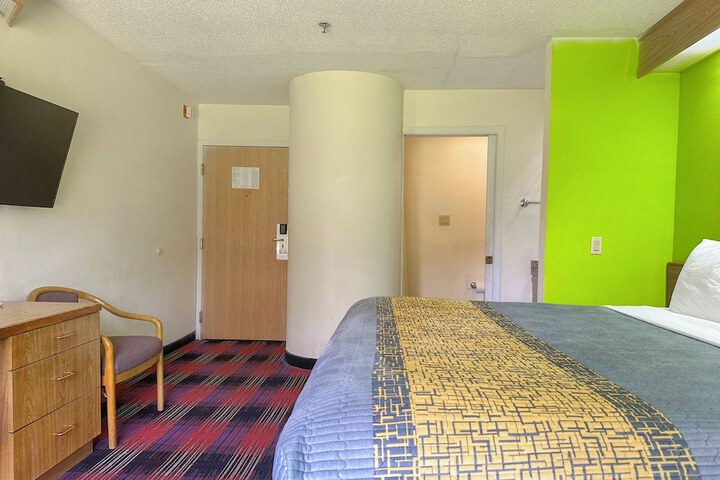 Classic Inn by Townhouse American Way Memphis I 240