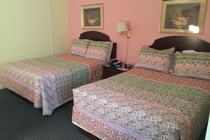 Room 16 of 24