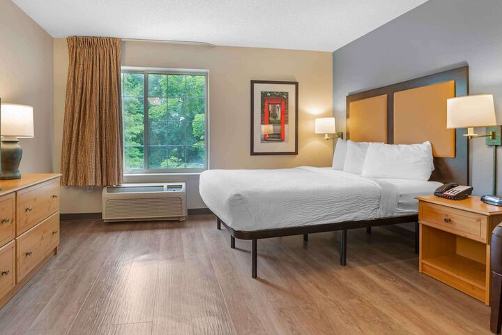 Room 17 of 29