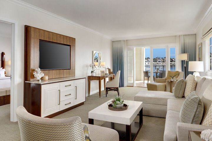 Balboa Bay Resort