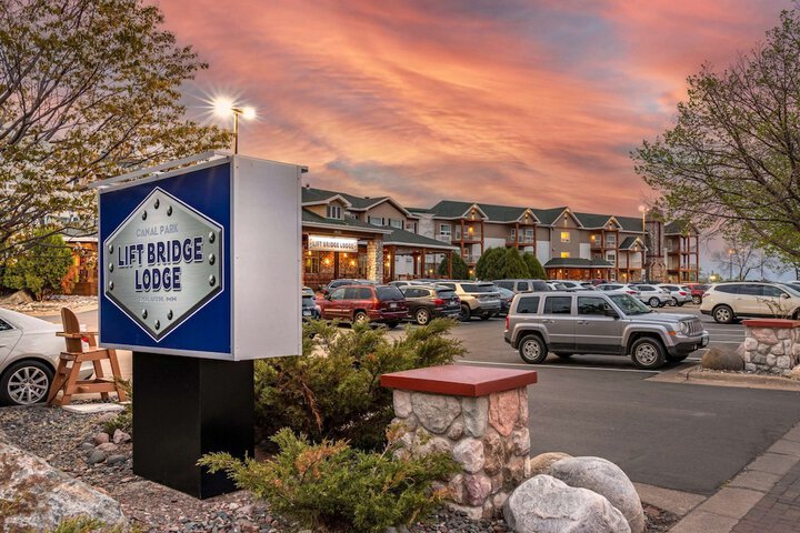 Lift Bridge Lodge an Ascend Collection Hotel