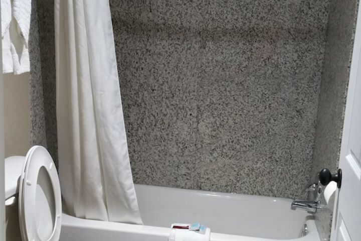 Room 48 of 55