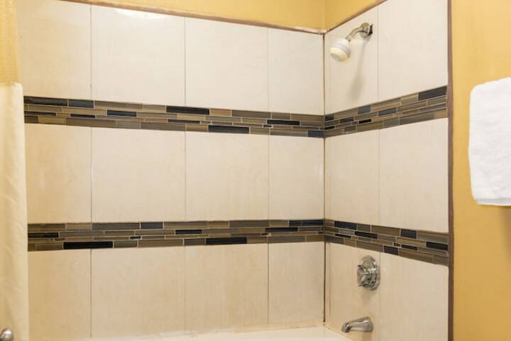 Room 16 of 21