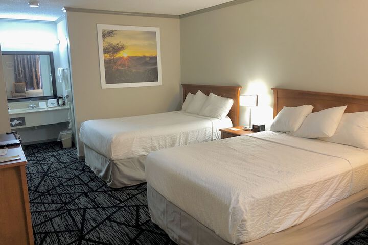 Room 13 of 24