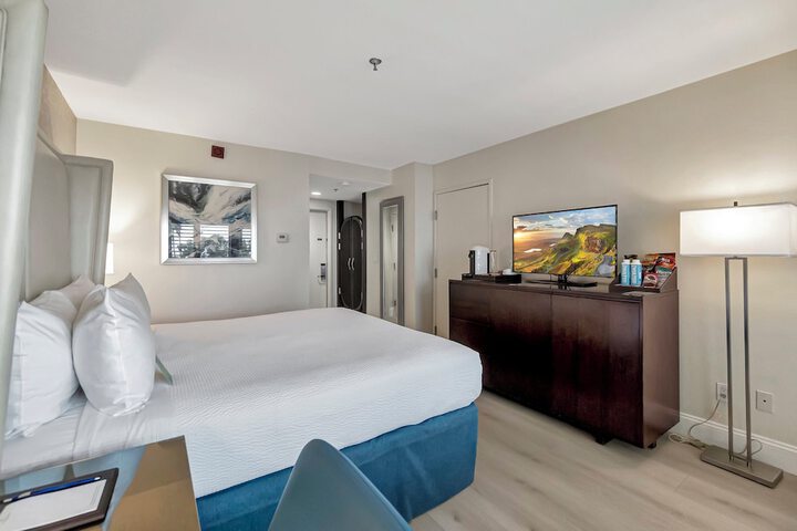 Room 29 of 62