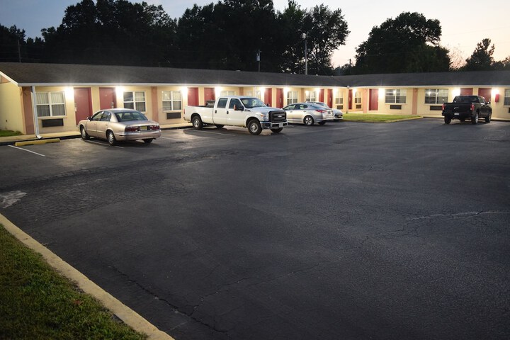 White Oaks Motel Pennsville / Carneys Point