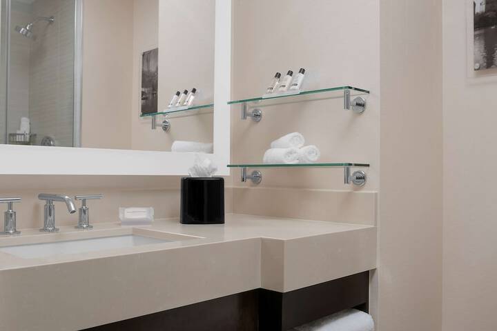 Room 35 of 50