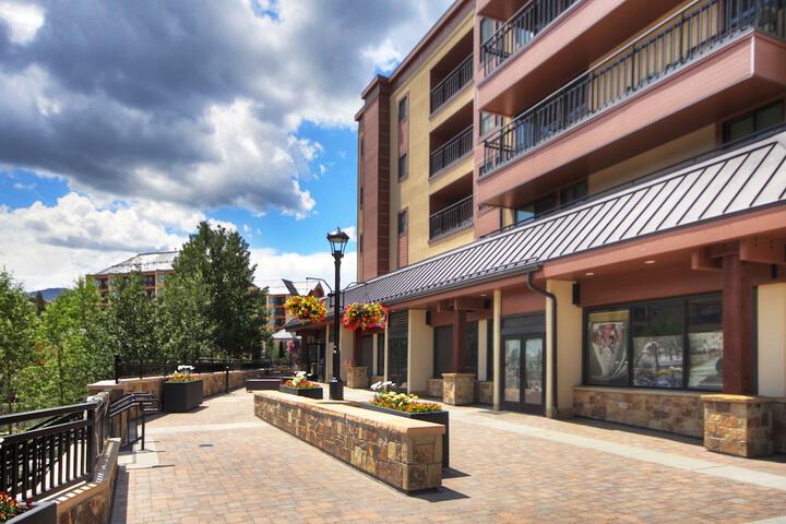 Village at Breckenridge a Vail Resorts Property