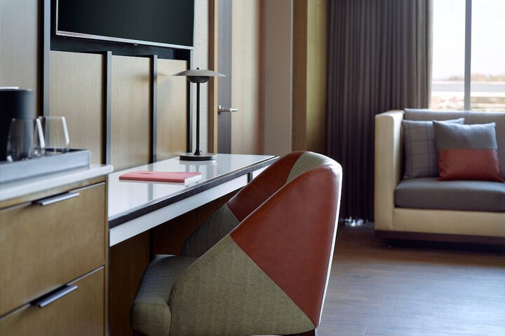 Room 21 of 50