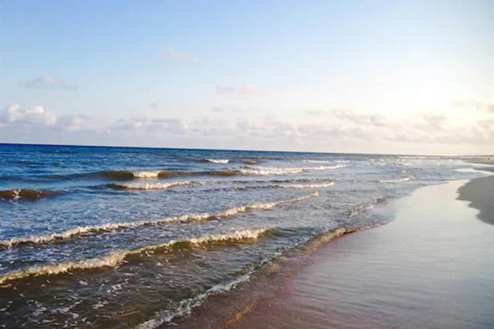 Beach 68 of 76