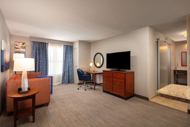 Hampton Inn & Suites El Paso-Airport