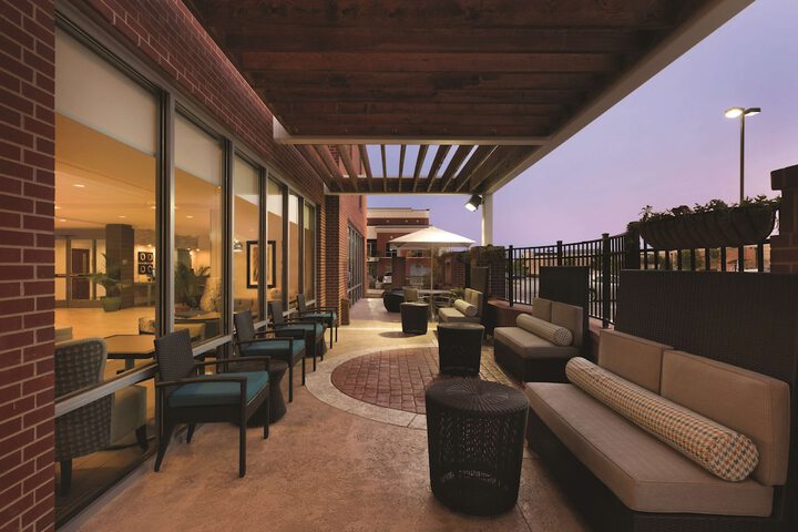 Terrace/Patio 34 of 36