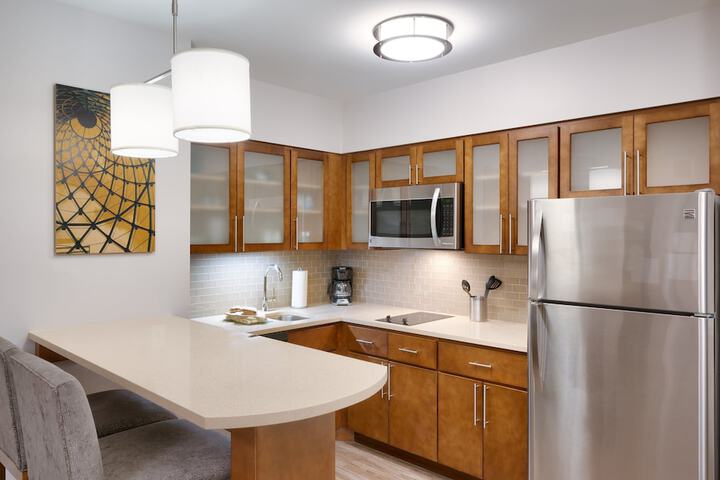 Staybridge Suites Lehi - Traverse Ridge Center by IHG