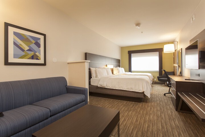 Room 15 of 34