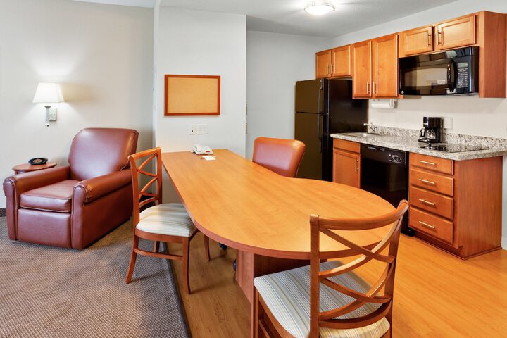 Room 12 of 24
