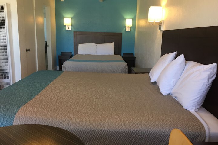 Room 34 of 52