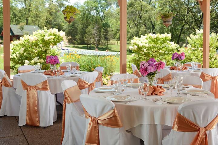 Goldmoor Inn