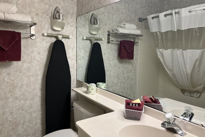 Room 43 of 87