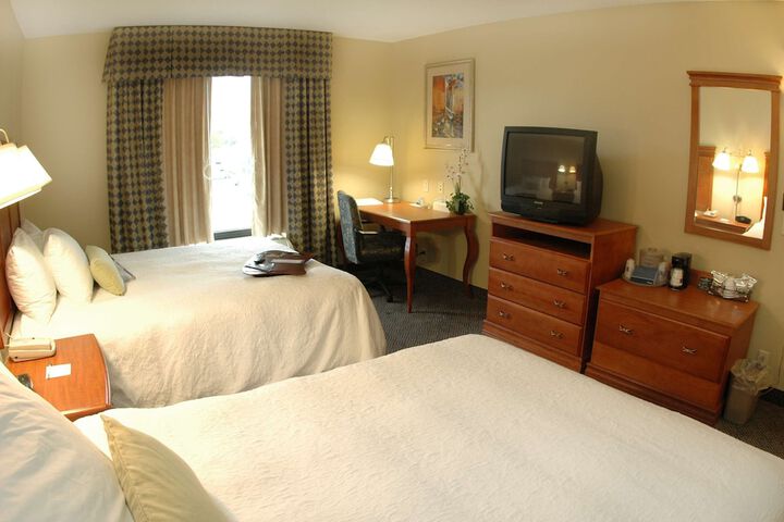 Room 8 of 20