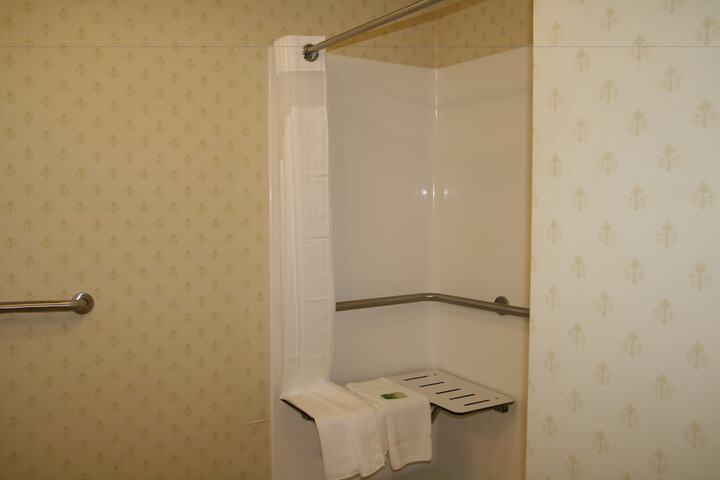Holiday Inn Express & Suites Grenada by IHG
