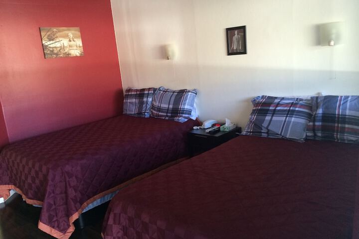 Room 20 of 37