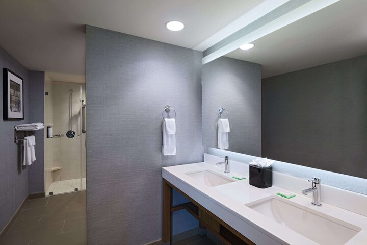 Hyatt Place Greensboro / Downtown