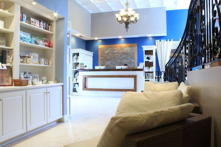 The Riverview Hotel