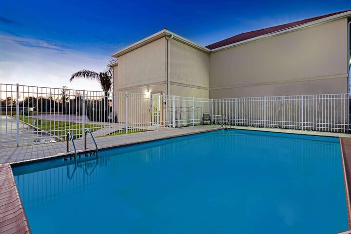 La Quinta Inn & Suites by Wyndham Morgan City