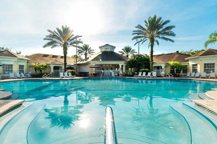 Pool 9 of 29