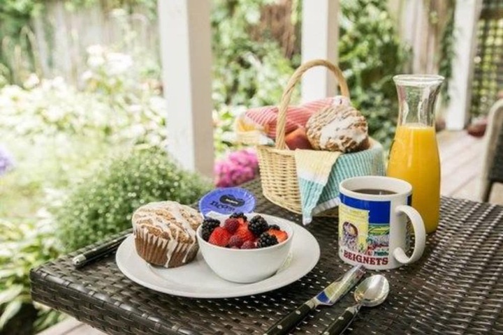 Hidden Garden Cottages & Suites